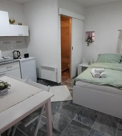 Studio Apartman Centar Varaždin Екстериор снимка